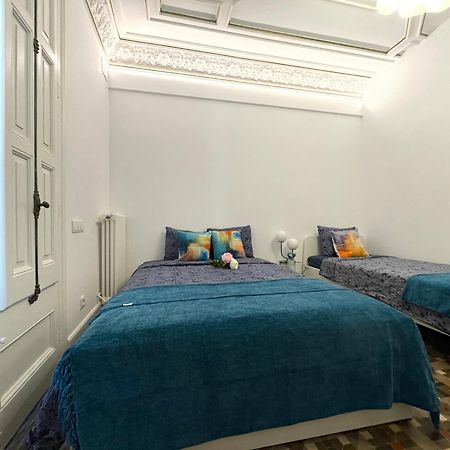 Bcn Centric Rooms Barcelona Exterior photo